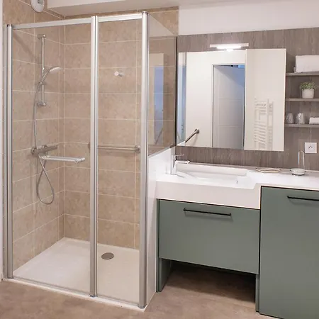 Domitys - L'athenee מלון דירות מונט-סנט-איגנן