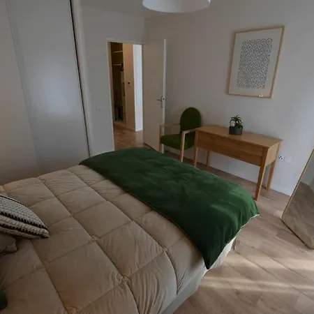 Domitys - L'athenee מלון דירות 4*